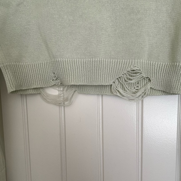 525 America Distressed Crop Sweater | Size M - Picture 6 of 7